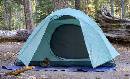 SUELOS, TOLDOS PROTECTORES Y ALFOMBRAS CAMPING