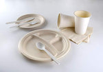 Dakimasu Platos y Cubiertos Desechables - 130 Piezas - Juego Completo para Fiestas y Picnic con Platos, Cucharas, Tenedores, Cuchillos, Tazas, Servilletas, Manteles - Compostable y Eco Friendly