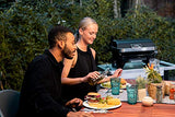 Campingaz Barbacoa de gas Attitude2go R, barbacoa de mesa con poco humo, barbacoa de balcón portátil, barbacoa de camping, con tapa, termómetro y parrilla de hierro fundido